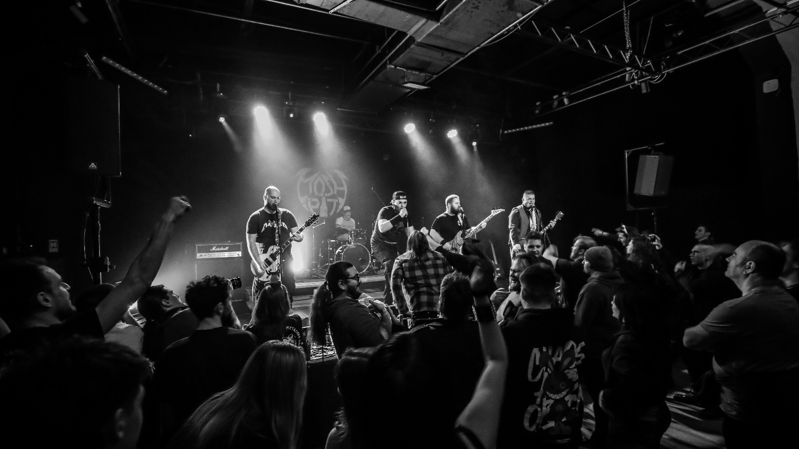 MoshPit